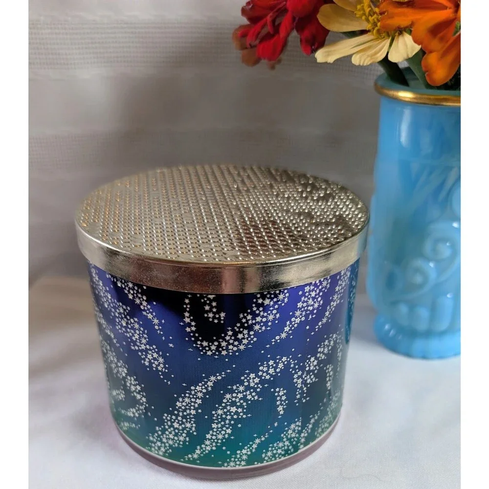 Bath & Body Works Cereal Marshmallow Bar 3-Wick Candle Cosmic Star Wrap NEW - Picture 3 of 7